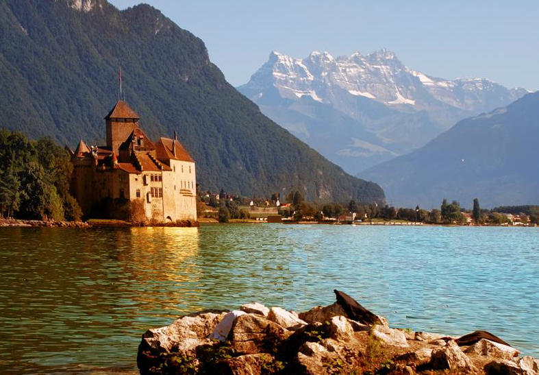 Монтре - уникальный по стоимости и известности Швейцарский курорт